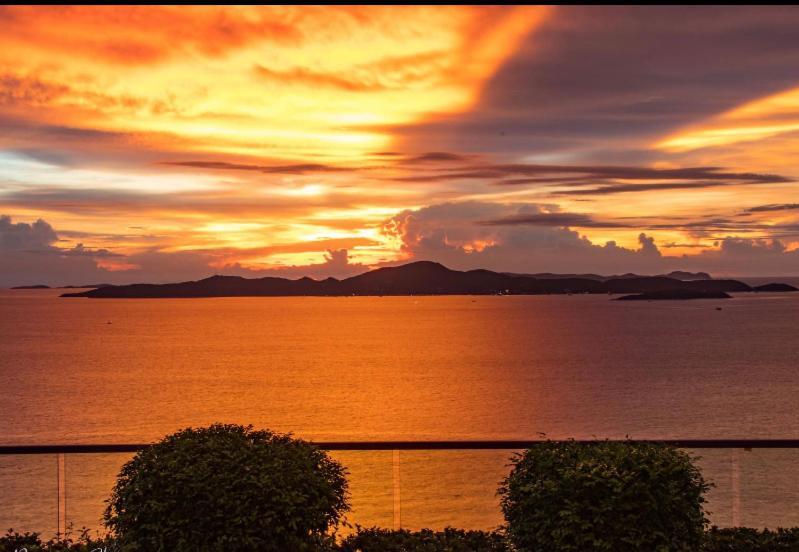 Appartement The Peak Towers Pattaya